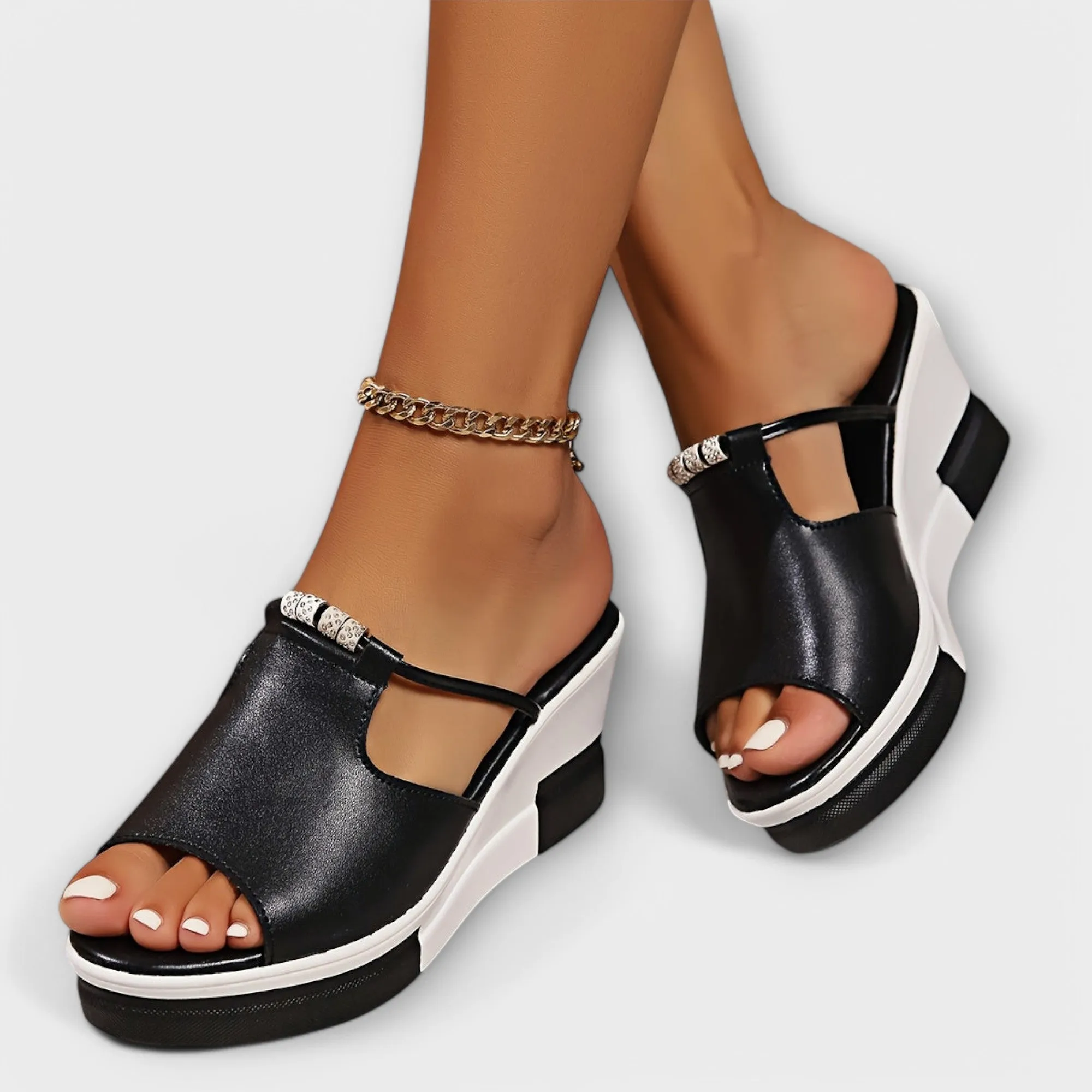 Aria Chic Platform Sandals