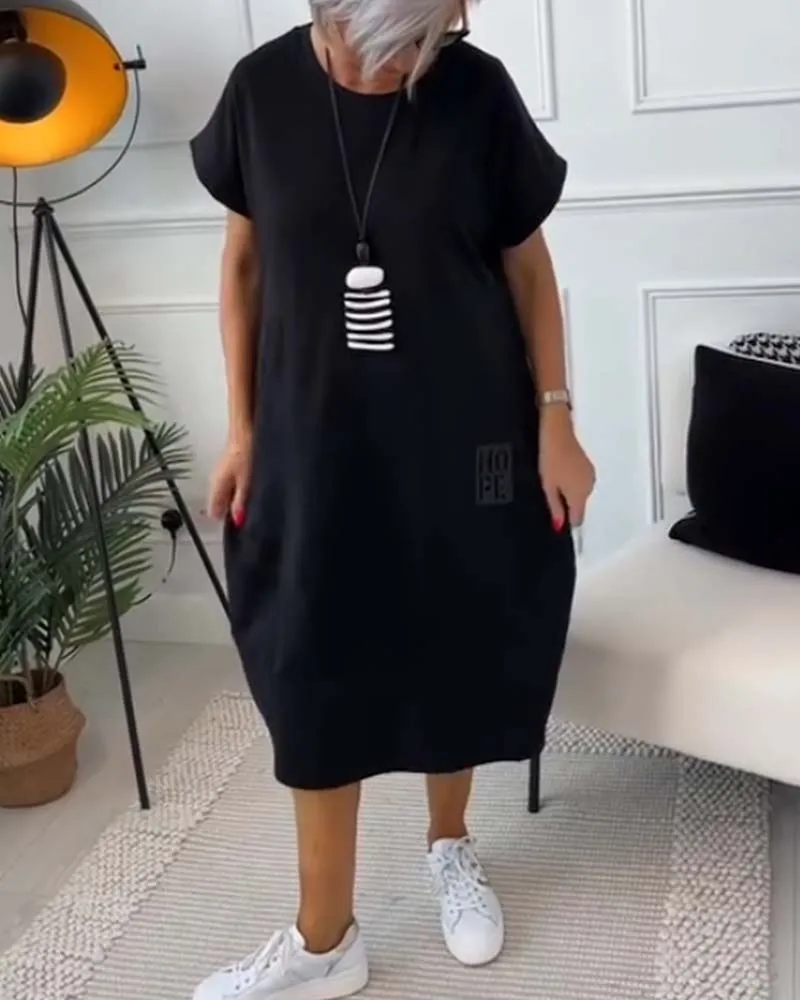 Iris - Chic Short Sleeve Dress