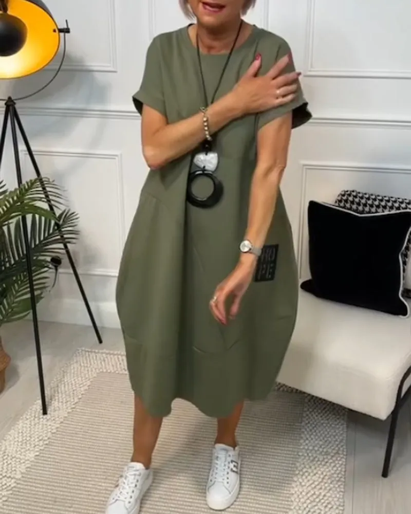 Iris - Chic Short Sleeve Dress