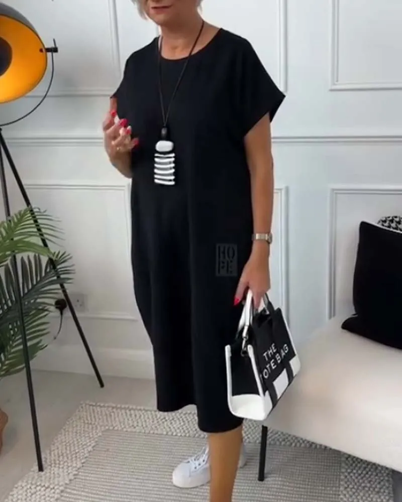 Iris - Chic Short Sleeve Dress